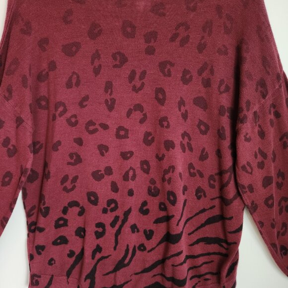 Democracy 1X Animal Print V-Neck Long Sleeve Sweater Burgundy 100% Cotton - Picture 8 of 10